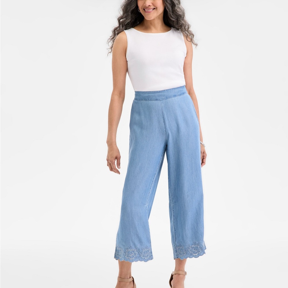Light Blue Lace Hem Pants 👖